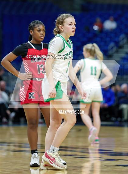 Thumbnail 1 in Kountze @ Paradise (UIL 3A Basketball Division II Final) photogallery.