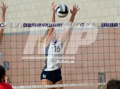 Thumbnail 3 in San Juan Hills vs Santa Fe Christian (California Challenge) photogallery.
