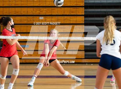 Thumbnail 2 in San Juan Hills vs Santa Fe Christian (California Challenge) photogallery.