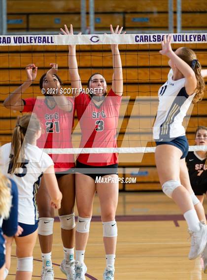 Thumbnail 2 in San Juan Hills vs Santa Fe Christian (California Challenge) photogallery.