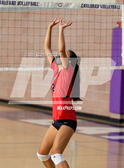 Thumbnail 1 in San Juan Hills vs Santa Fe Christian (California Challenge) photogallery.