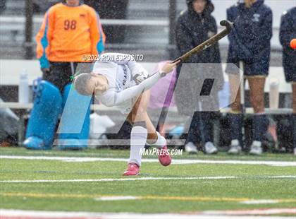 Thumbnail 3 in Bayport Blue Point vs Carle Place (NYSPHSAA Class C Quarterfinals) photogallery.