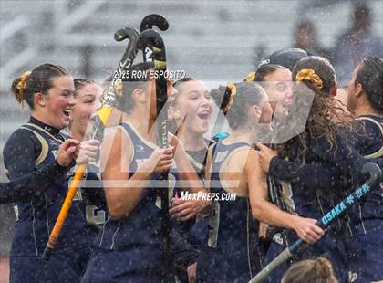 Thumbnail 2 in Bayport Blue Point vs Carle Place (NYSPHSAA Class C Quarterfinals) photogallery.