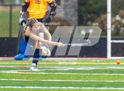 Thumbnail 2 in Bayport Blue Point vs Carle Place (NYSPHSAA Class C Quarterfinals) photogallery.