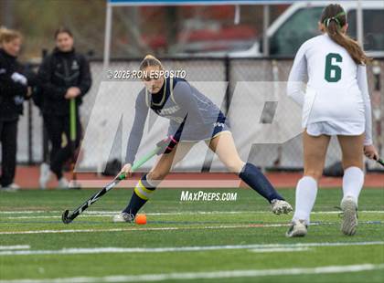 Thumbnail 3 in Bayport Blue Point vs Carle Place (NYSPHSAA Class C Quarterfinals) photogallery.