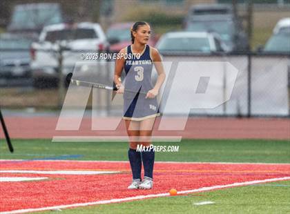 Thumbnail 2 in Bayport Blue Point vs Carle Place (NYSPHSAA Class C Quarterfinals) photogallery.