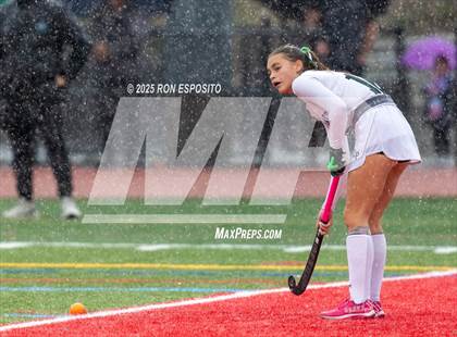 Thumbnail 1 in Bayport Blue Point vs Carle Place (NYSPHSAA Class C Quarterfinals) photogallery.