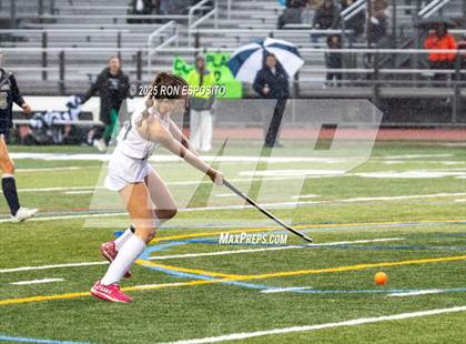 Thumbnail 3 in Bayport Blue Point vs Carle Place (NYSPHSAA Class C Quarterfinals) photogallery.