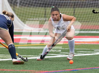 Thumbnail 2 in Bayport Blue Point vs Carle Place (NYSPHSAA Class C Quarterfinals) photogallery.