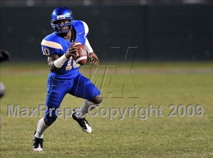 Thumbnail 2 in De La Salle vs. Crenshaw (CIF State Open Division Final) photogallery.