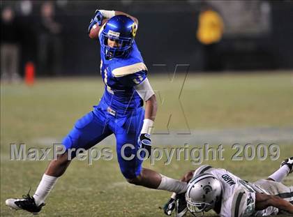 Thumbnail 3 in De La Salle vs. Crenshaw (CIF State Open Division Final) photogallery.