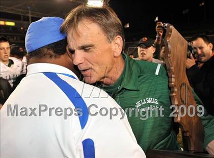 Thumbnail 2 in De La Salle vs. Crenshaw (CIF State Open Division Final) photogallery.