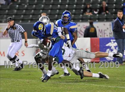 Thumbnail 2 in De La Salle vs. Crenshaw (CIF State Open Division Final) photogallery.