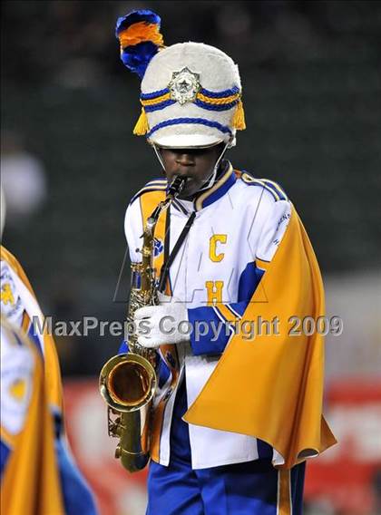 Thumbnail 3 in De La Salle vs. Crenshaw (CIF State Open Division Final) photogallery.