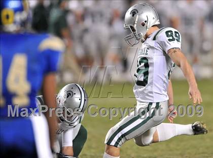 Thumbnail 1 in De La Salle vs. Crenshaw (CIF State Open Division Final) photogallery.