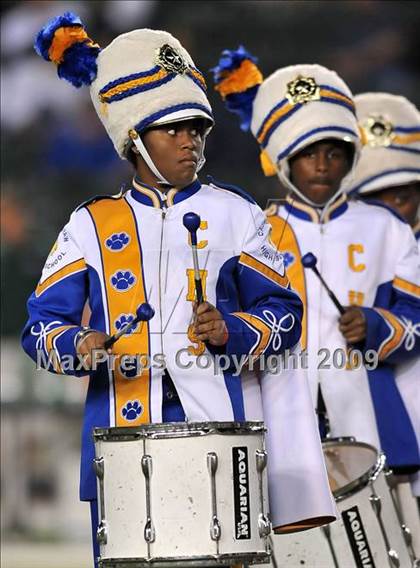 Thumbnail 2 in De La Salle vs. Crenshaw (CIF State Open Division Final) photogallery.