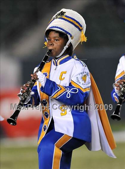 Thumbnail 2 in De La Salle vs. Crenshaw (CIF State Open Division Final) photogallery.