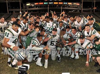 Thumbnail 1 in De La Salle vs. Crenshaw (CIF State Open Division Final) photogallery.