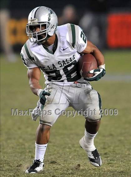 Thumbnail 1 in De La Salle vs. Crenshaw (CIF State Open Division Final) photogallery.