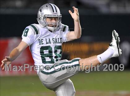 Thumbnail 1 in De La Salle vs. Crenshaw (CIF State Open Division Final) photogallery.