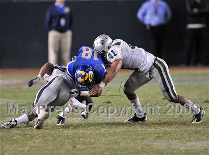 Thumbnail 1 in De La Salle vs. Crenshaw (CIF State Open Division Final) photogallery.