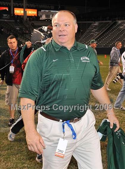 Thumbnail 3 in De La Salle vs. Crenshaw (CIF State Open Division Final) photogallery.
