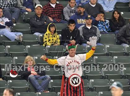 Thumbnail 2 in De La Salle vs. Crenshaw (CIF State Open Division Final) photogallery.