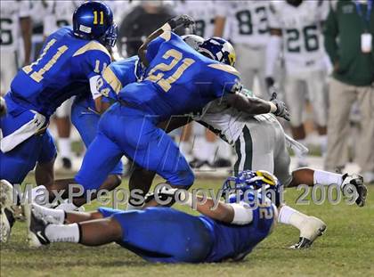Thumbnail 3 in De La Salle vs. Crenshaw (CIF State Open Division Final) photogallery.
