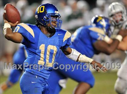 Thumbnail 1 in De La Salle vs. Crenshaw (CIF State Open Division Final) photogallery.