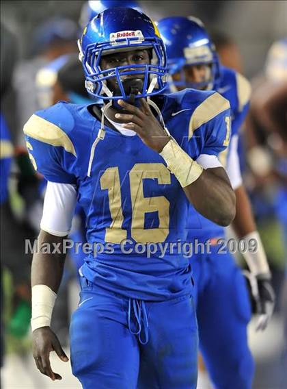 Thumbnail 3 in De La Salle vs. Crenshaw (CIF State Open Division Final) photogallery.
