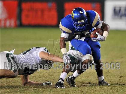 Thumbnail 3 in De La Salle vs. Crenshaw (CIF State Open Division Final) photogallery.