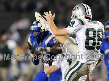 Thumbnail 2 in De La Salle vs. Crenshaw (CIF State Open Division Final) photogallery.