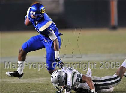 Thumbnail 2 in De La Salle vs. Crenshaw (CIF State Open Division Final) photogallery.