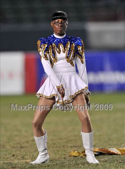 Thumbnail 1 in De La Salle vs. Crenshaw (CIF State Open Division Final) photogallery.