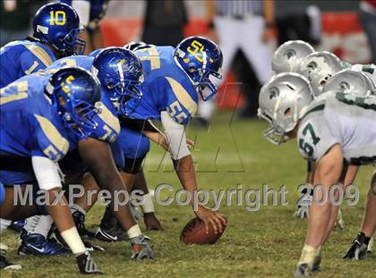 Thumbnail 3 in De La Salle vs. Crenshaw (CIF State Open Division Final) photogallery.