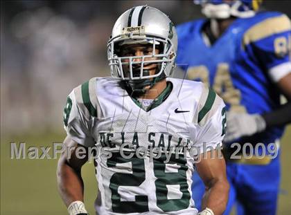 Thumbnail 2 in De La Salle vs. Crenshaw (CIF State Open Division Final) photogallery.