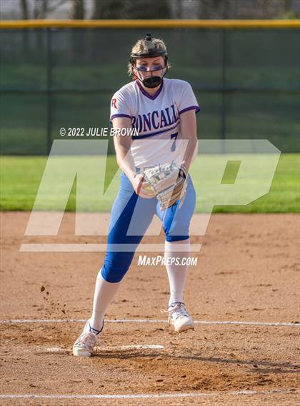 Thumbnail 3 in Penn vs. Roncalli (Carmel Invitational) photogallery.
