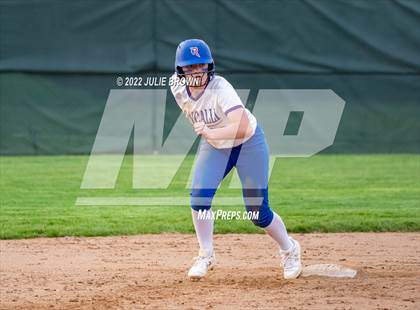 Thumbnail 2 in Penn vs. Roncalli (Carmel Invitational) photogallery.