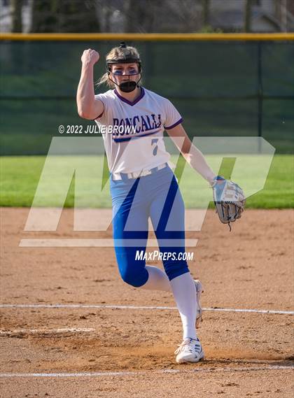 Thumbnail 3 in Penn vs. Roncalli (Carmel Invitational) photogallery.