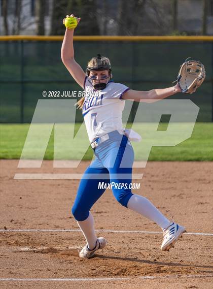 Thumbnail 3 in Penn vs. Roncalli (Carmel Invitational) photogallery.