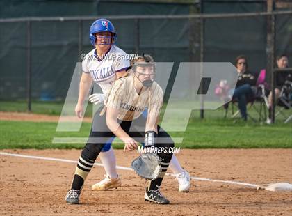 Thumbnail 1 in Penn vs. Roncalli (Carmel Invitational) photogallery.