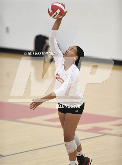 Thumbnail 2 in JSerra Catholic @ Orange Lutheran photogallery.