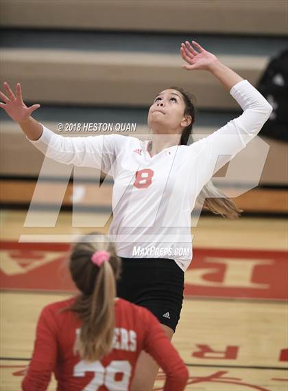 Thumbnail 3 in JSerra Catholic @ Orange Lutheran photogallery.