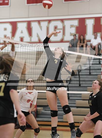 Thumbnail 3 in JSerra Catholic @ Orange Lutheran photogallery.