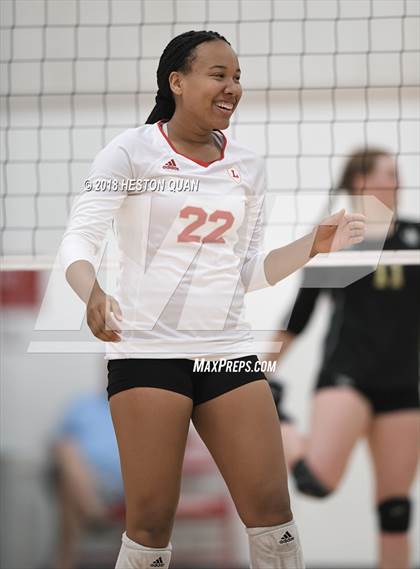 Thumbnail 1 in JSerra Catholic @ Orange Lutheran photogallery.
