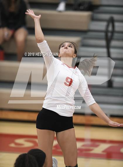Thumbnail 1 in JSerra Catholic @ Orange Lutheran photogallery.