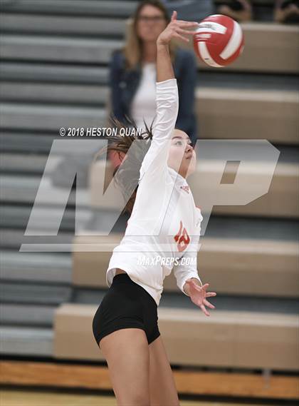 Thumbnail 3 in JSerra Catholic @ Orange Lutheran photogallery.