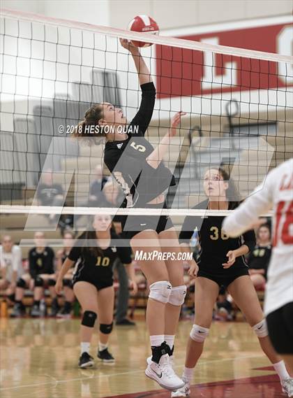 Thumbnail 3 in JSerra Catholic @ Orange Lutheran photogallery.