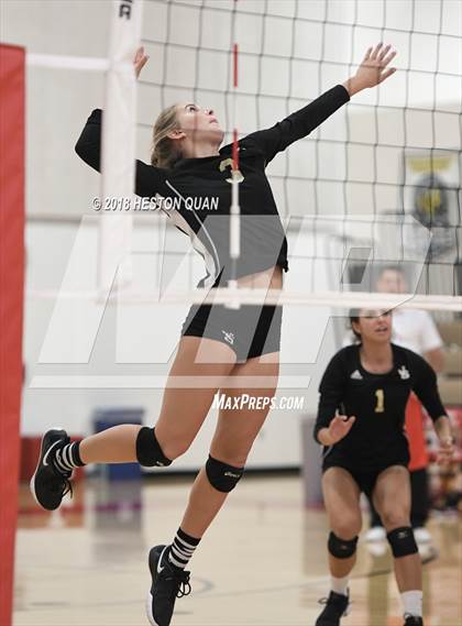 Thumbnail 1 in JSerra Catholic @ Orange Lutheran photogallery.