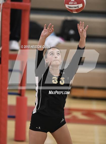 Thumbnail 3 in JSerra Catholic @ Orange Lutheran photogallery.